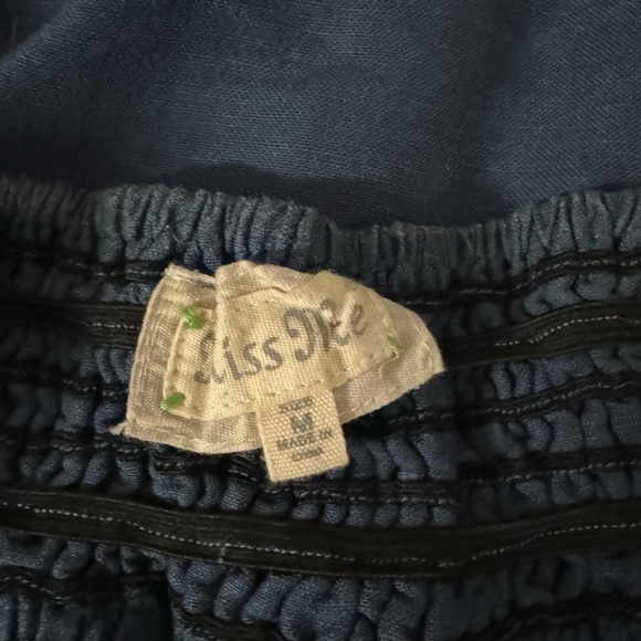 Miss Me Linen Sleeveless Embroidered Romper - Picture 8 of 8